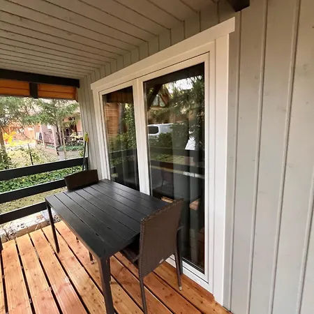 度假居 Avalon 波别罗沃